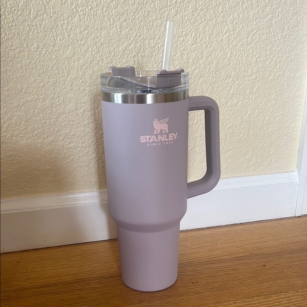 Stanley 40oz Adventure Quencher Tumbler - Abalone